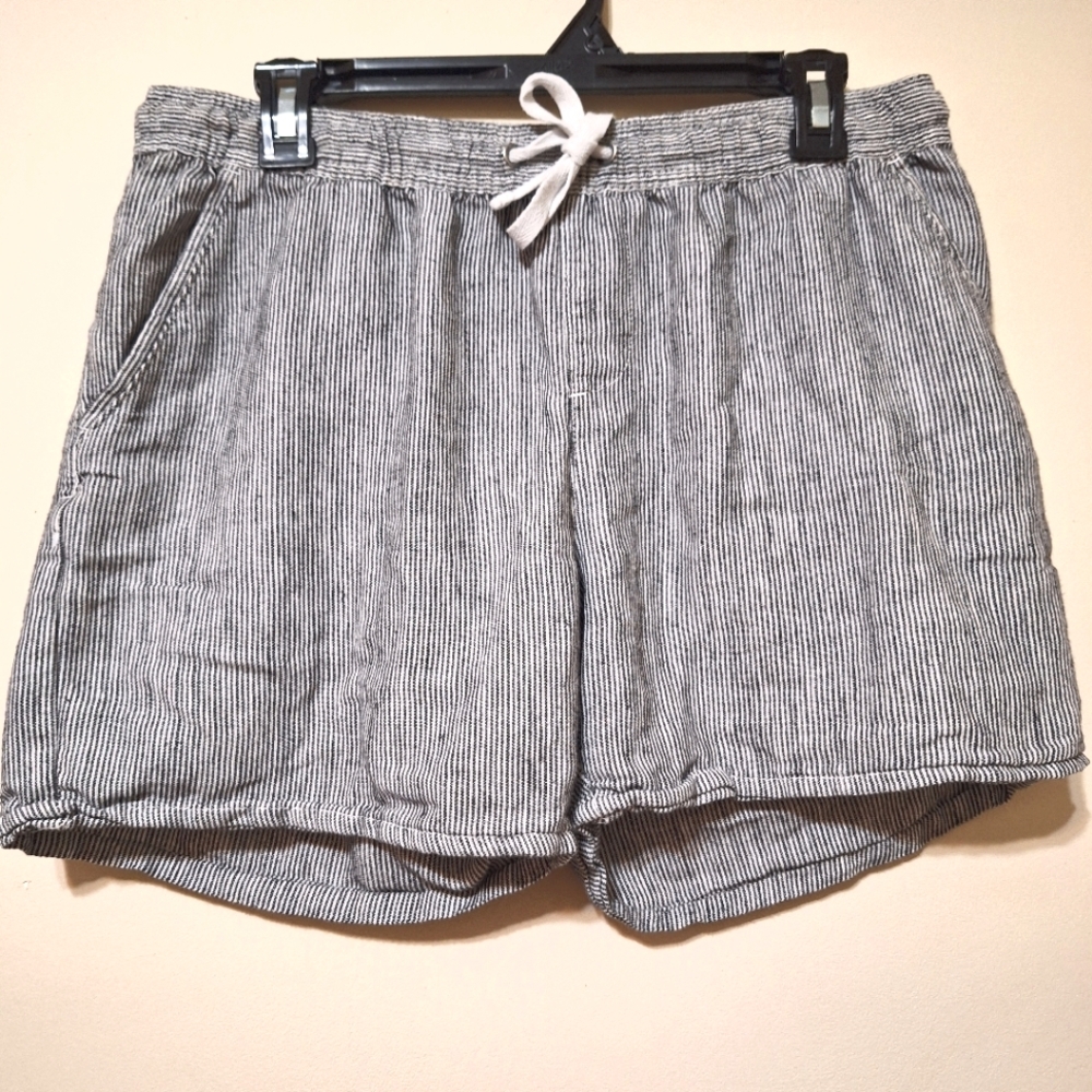 Dā-sh medium linen blend elastic waist  striped seersucker shorts